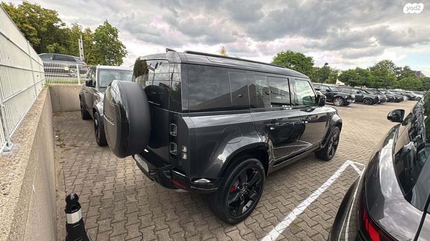 לנד רובר דיפנדר