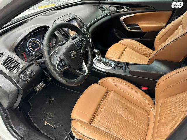 אלפא רומיאו סטלביו