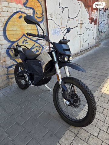 מודעת רכב זירו- אופנועים חשמליים FXS
