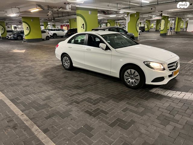 מודעת רכב מרצדס-בנץ C-class