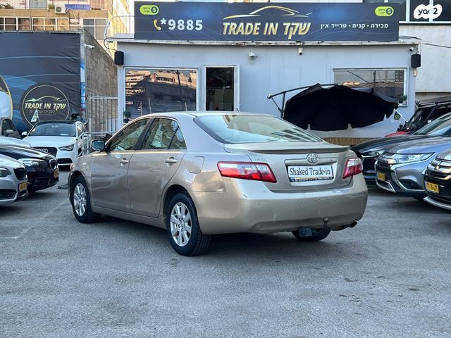 טויוטה קאמרי