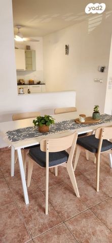 דירה, מענית 4, סביוני הכפר, כפר סבא