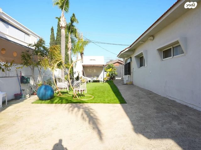 בית פרטי/ קוטג', כ"ט בנובמבר 46, בית אליעזר, חדרה