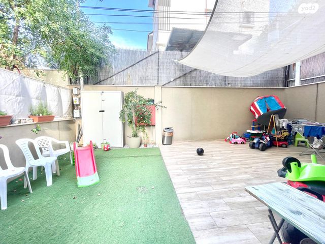 דו משפחתי, שאול טשרניחובסקי 20, שעריים, רחובות