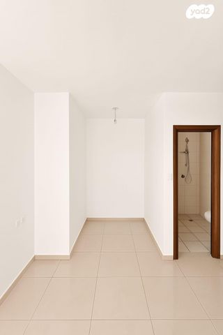 דירה, אריה עוזר 16, אפרידר, אשקלון