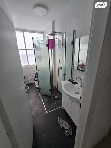 דירה, ביאליק 113, חרוזים, רמת גן