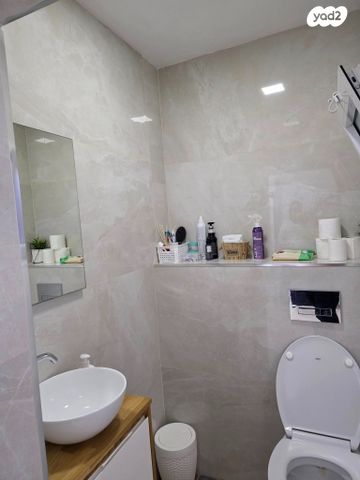 דירה, הנשיאים, רמת אשכול, מגדל העמק