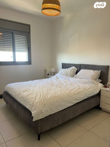 דירה, יגאל ידין 11, המגינים, מודיעין מכבים רעות