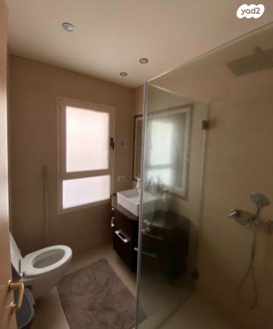 דירה, פייר קניג 37, נוף הטיילת, נתניה