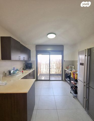 דירה, שרה אהרונסון 19, גדרה מזרח, גדרה