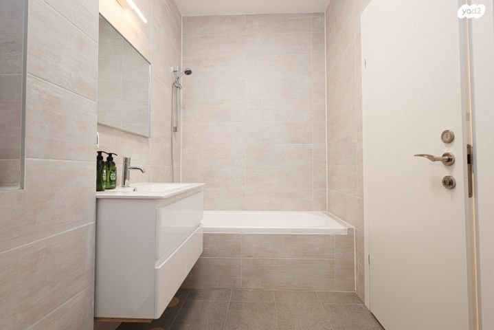 דירה, הנדיב, מרכז, הרצליה