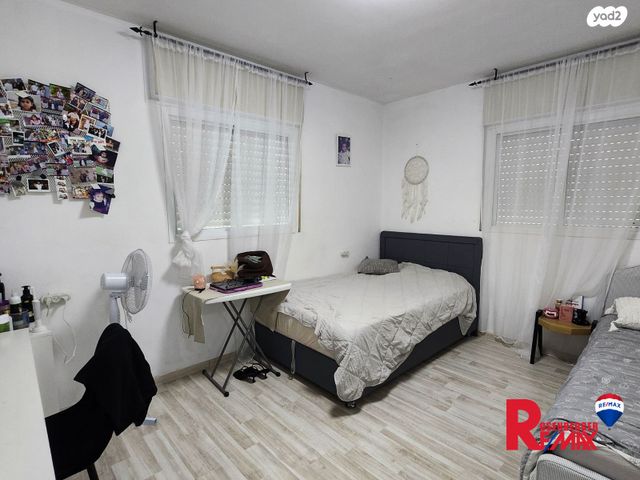 דירה, יונה צבי פיינשטיין 5, מישור הנוף, ראשון לציון