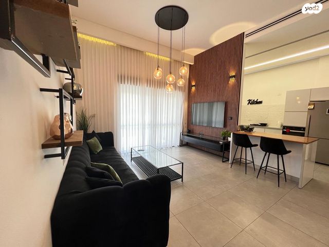 דירת גן, קטיף, נתיבות מערב, נתיבות