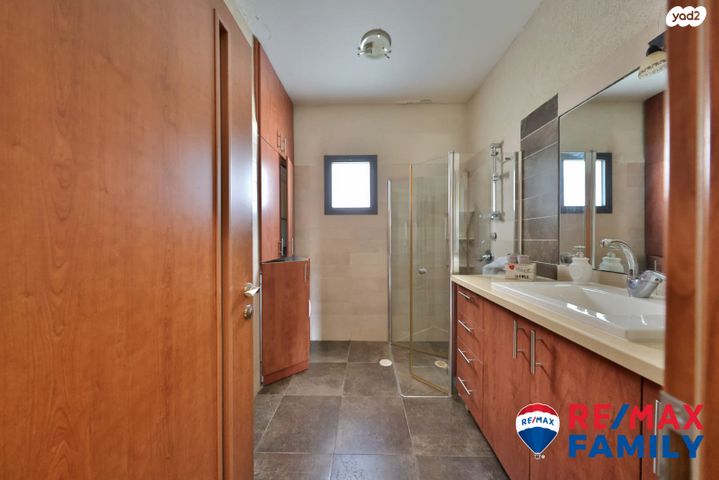 דו משפחתי, זמנהוף, גבעה א', שביט, קרית אתא