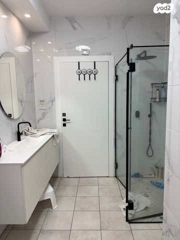 דירה, אלכסנדר פן, רובע ה', אשדוד