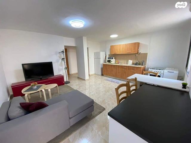 דירת גן, שמעון בר גיורא, שכונה ד', באר שבע