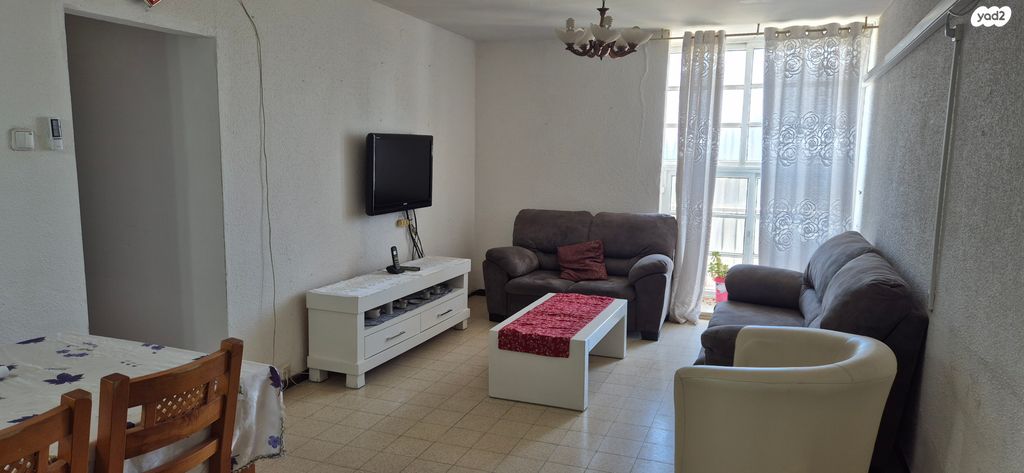 דירה, רחבת הרא"ש 9, שכונה י"א, באר שבע