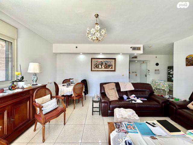 דירה, הרב קוק 5, צפון מערב מרכז העיר, נתניה