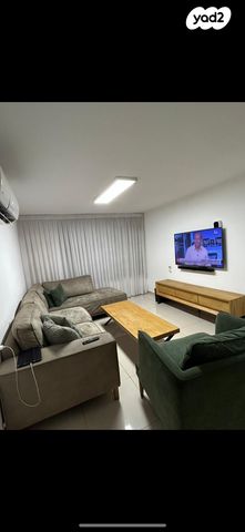 יהודה שטיין 11