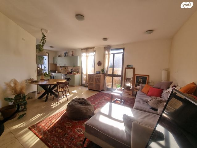 עג'מי, גבעת העליה