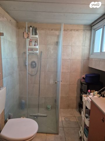 גג/ פנטהאוז, ארלוזורוב, שכונת הראשונים, רמת גן