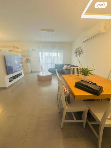 דירה, השקד, עין שרה, נהריה