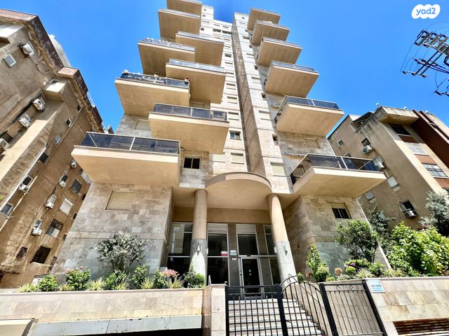 דירה, הרב קוק 5, צפון מערב מרכז העיר, נתניה