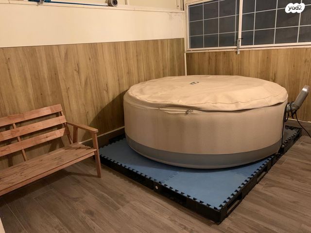 גג/ פנטהאוז, יקינטון, גבעת הרקפות, קרית ביאליק