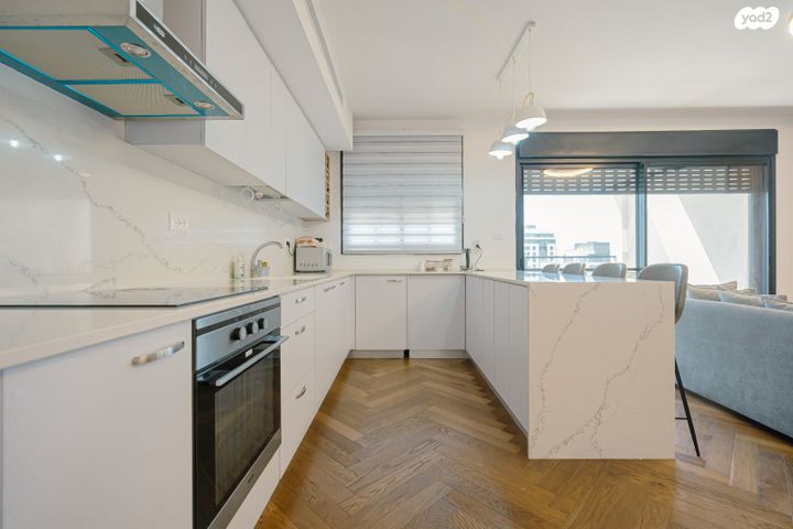 דירה, השולמית, אור ים, אור עקיבא