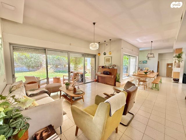 בית פרטי/ קוטג', ציפורי