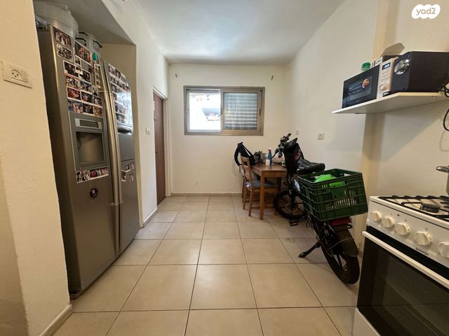 דירה, טרומן 22, נגבה, רמת גן