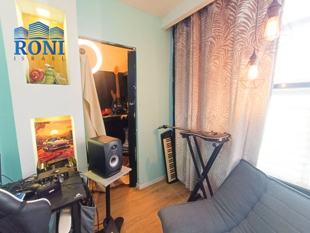 דירה, כ"ט בנובמבר, דרום מזרח, בת ים