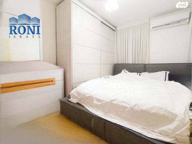 דירה, כ"ט בנובמבר 42, דרום מזרח, בת ים