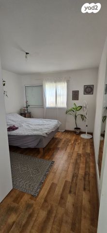 בית פרטי/ קוטג', בורגתה