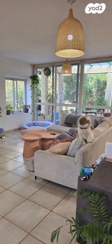 בית פרטי/ קוטג', בורגתה