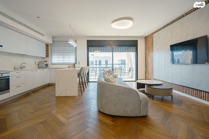 דירה, השולמית, אור ים, אור עקיבא