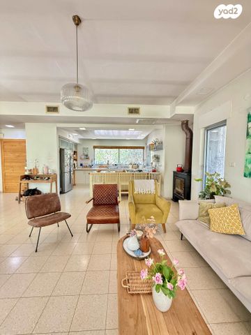 בית פרטי/ קוטג', ציפורי