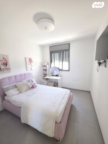 דירה, שרה אהרונסון 19, גדרה מזרח, גדרה