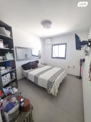 דירה, שרה אהרונסון 19, גדרה מזרח, גדרה