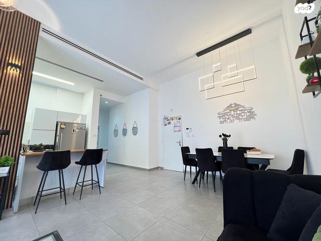 דירת גן, קטיף, נתיבות מערב, נתיבות