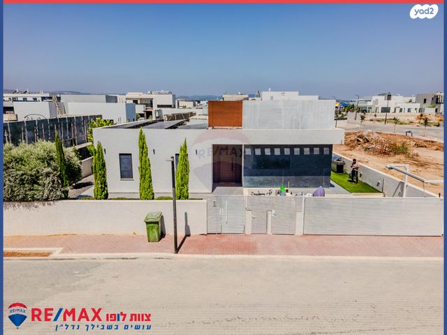 בית פרטי/ קוטג', אומן