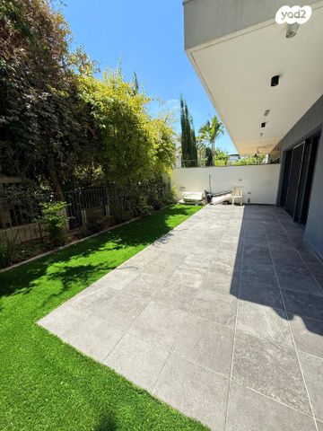 דירת גן, נאות אפקה א', תל אביב יפו