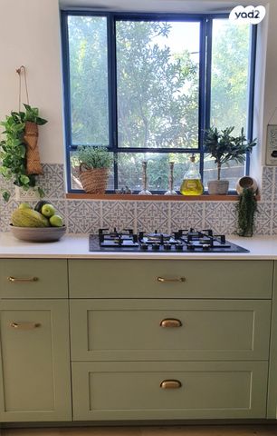 דירת גן, נוף ים, הרצליה