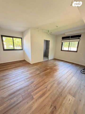 דירת גן, נאות אפקה א', תל אביב יפו