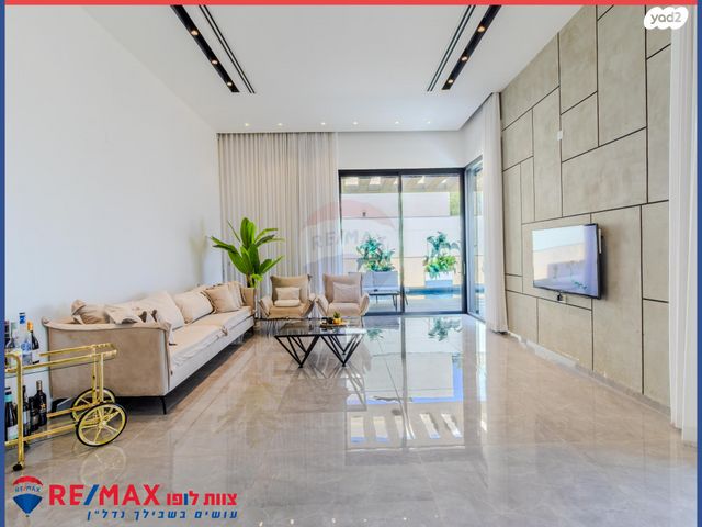 בית פרטי/ קוטג', אומן