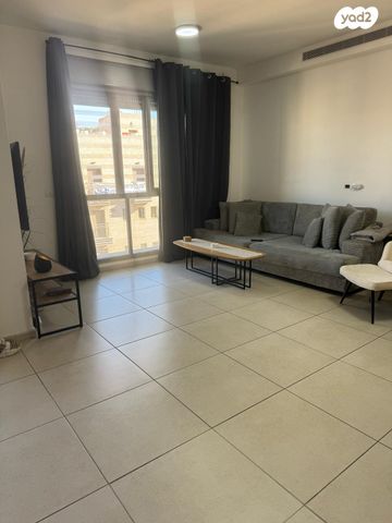 דירה, גרשון אבנר, ירושלים