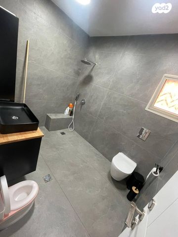 דו משפחתי, רמת בלפור, מגדל העמק