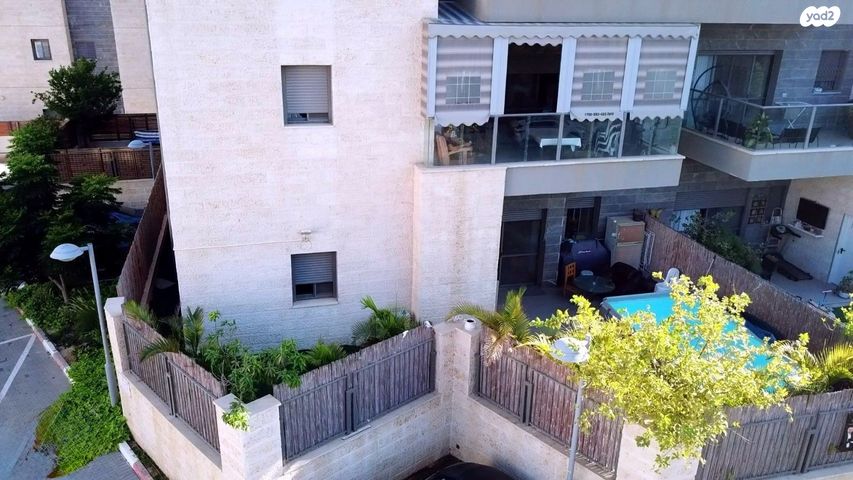 דירת גן, יוסף בורג, נווה זאב, נאות אילן, באר שבע