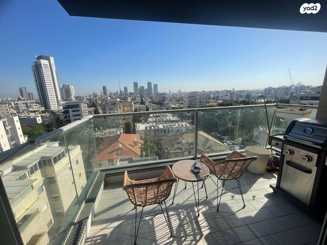 דירה, הגורן, פועלי הרכבת, גבעתיים