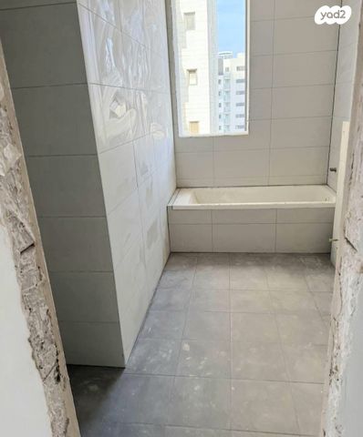 דירה, האשל, שכונת יהלום, מרכז העיר ב, רמת גן